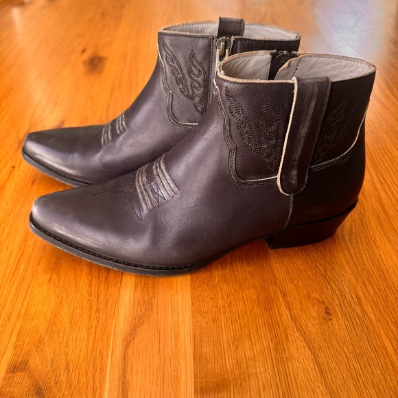 Anine Bing Axel Pointed Toe Distressed Leather Ankle Booties Size 7.5 - Picture 14 of 14